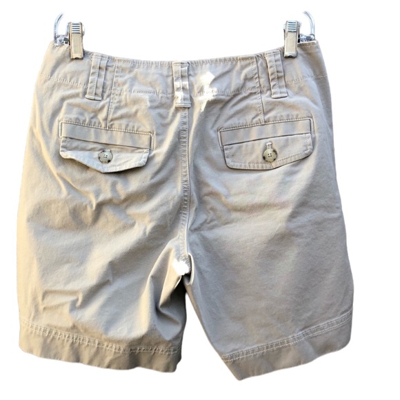 Eddie Bauer Mercer Fit Preppy Button Pocket Shorts Size 4 Petite - Picture 3 of 5